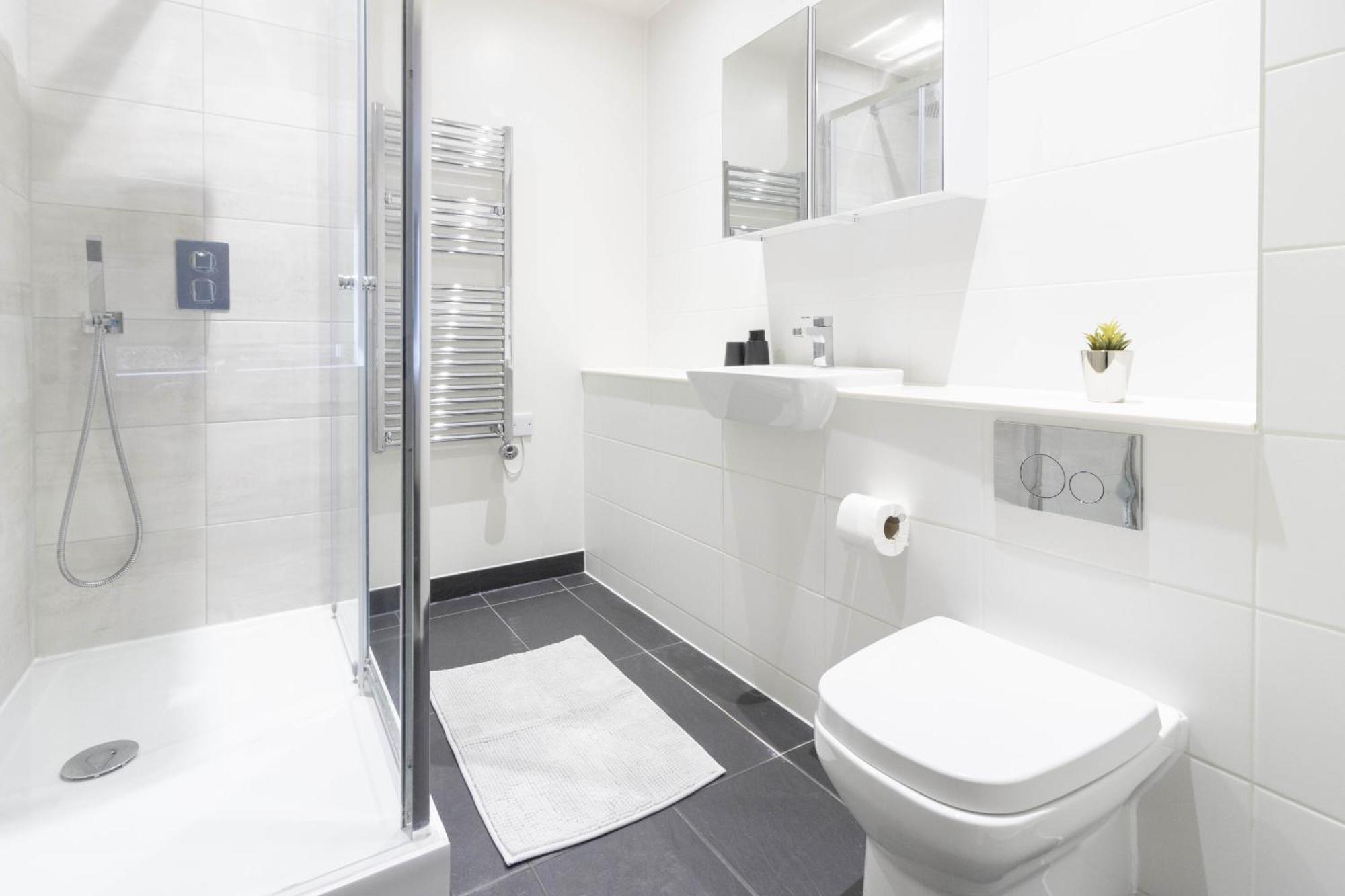 Linacre 11 - Modern 2 Bed Behind The Cathedral With Free Parking And Fast Wifi Daire Exeter Dış mekan fotoğraf