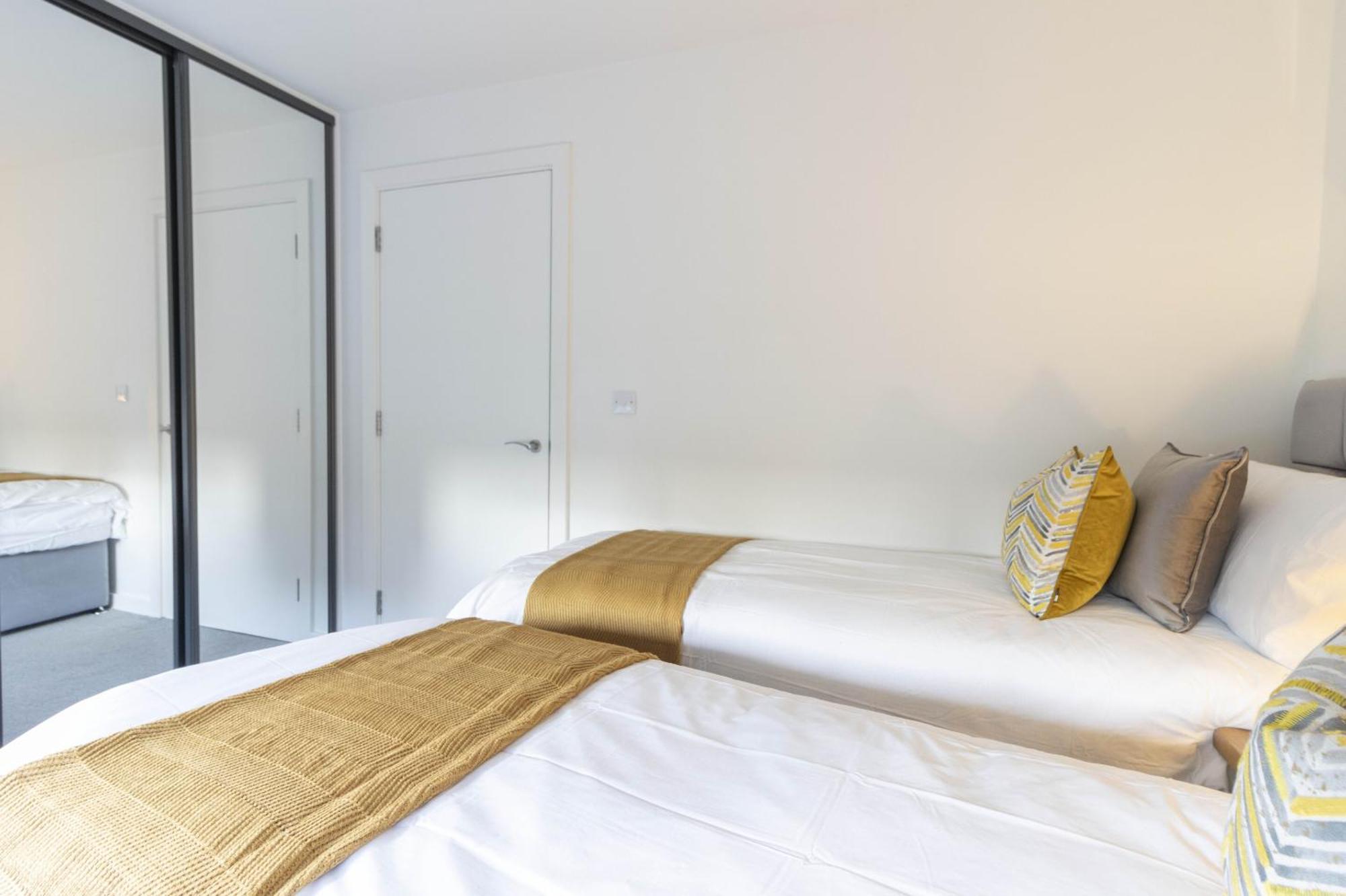 Linacre 11 - Modern 2 Bed Behind The Cathedral With Free Parking And Fast Wifi Daire Exeter Dış mekan fotoğraf
