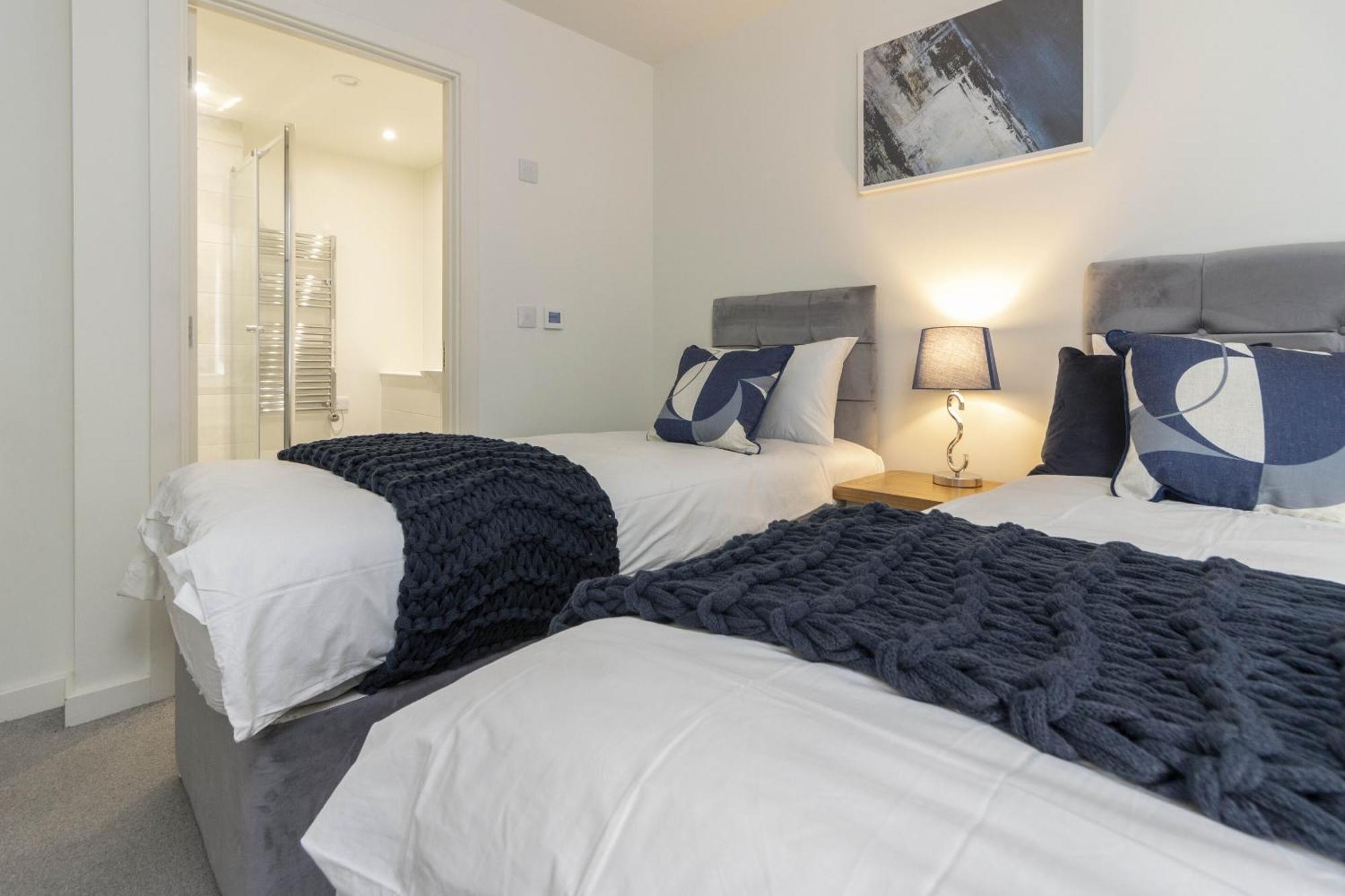 Linacre 11 - Modern 2 Bed Behind The Cathedral With Free Parking And Fast Wifi Daire Exeter Dış mekan fotoğraf