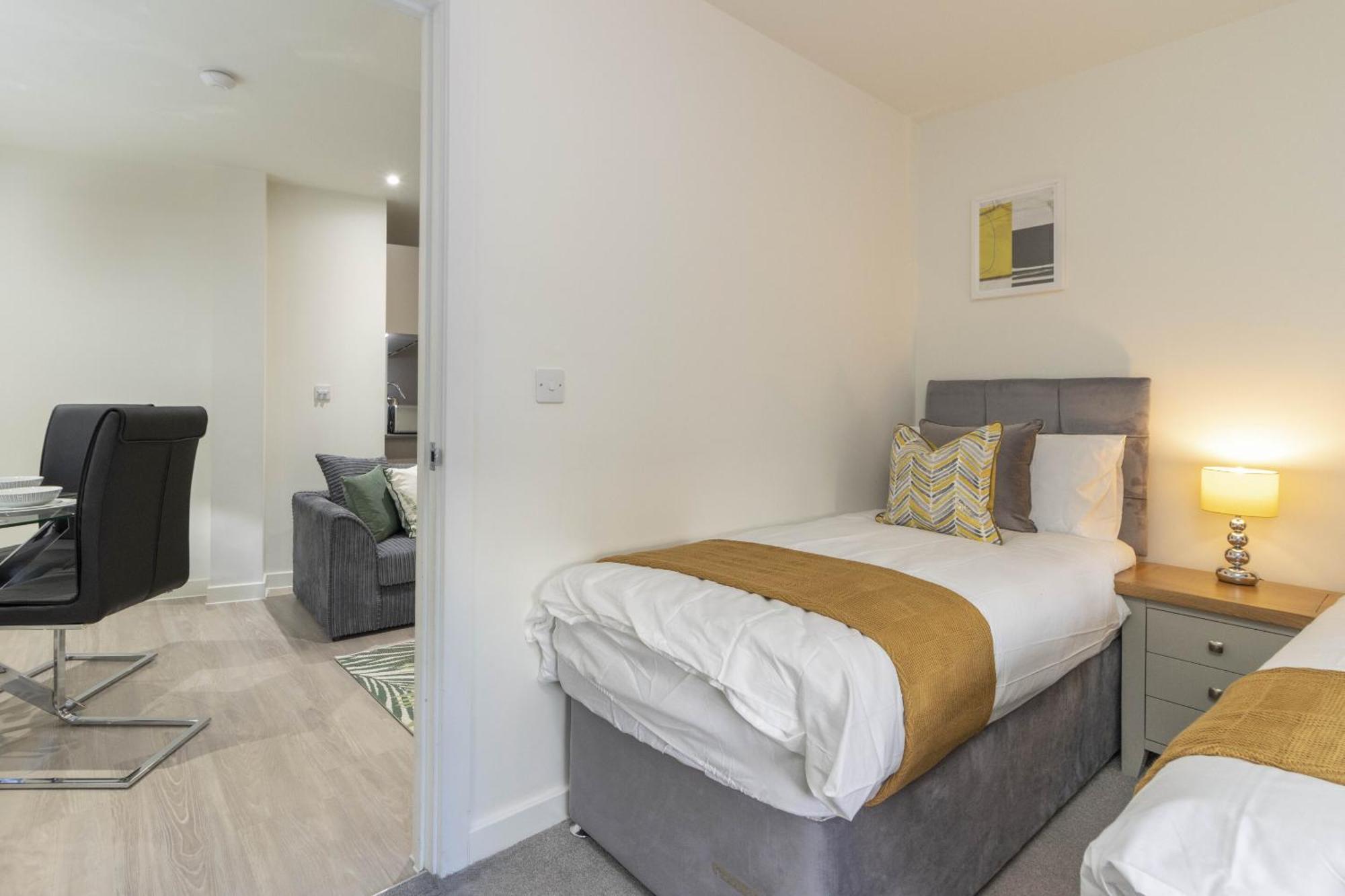Linacre 11 - Modern 2 Bed Behind The Cathedral With Free Parking And Fast Wifi Daire Exeter Dış mekan fotoğraf